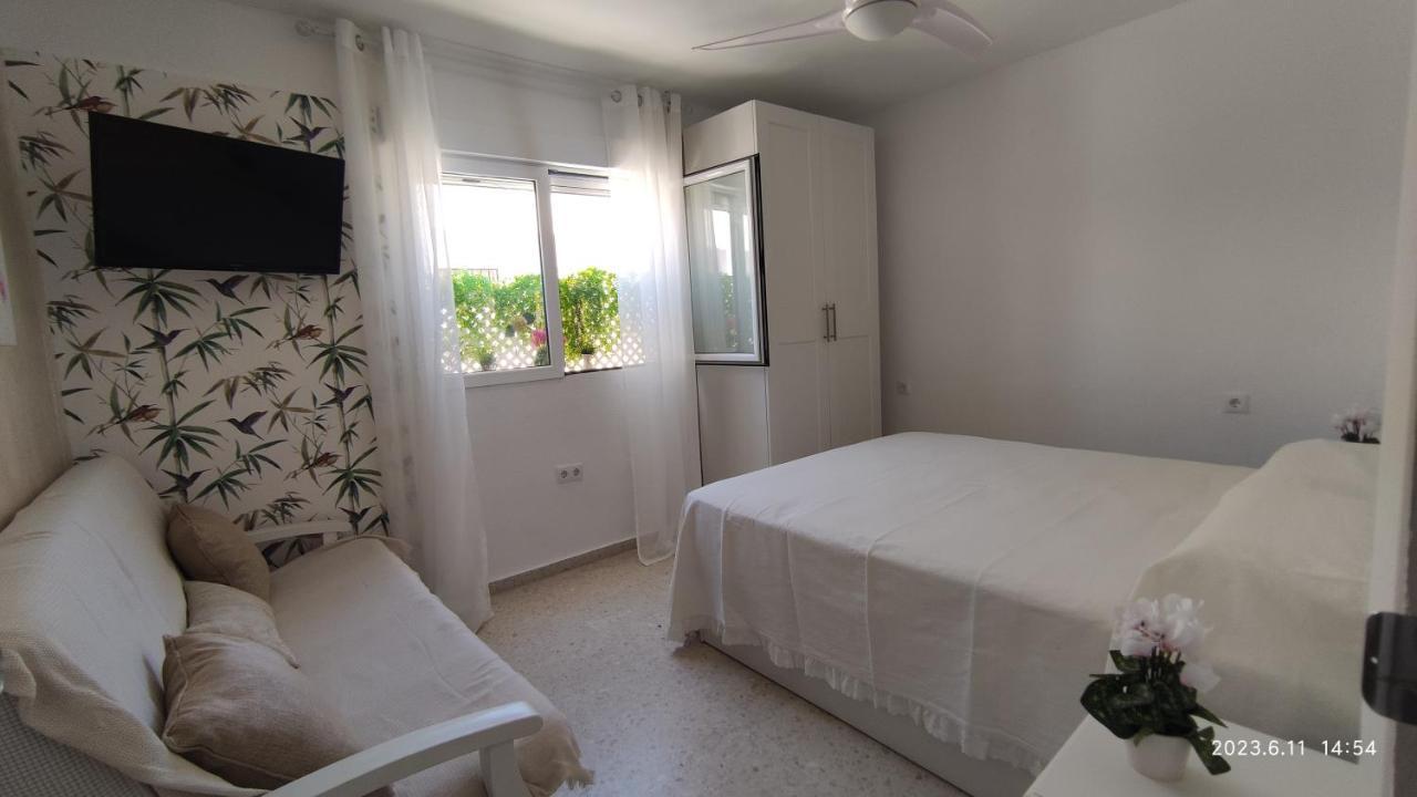 Апартаменты Rosalia Playa San Cristobal Wifi Netflix Альмуньекар Экстерьер фото