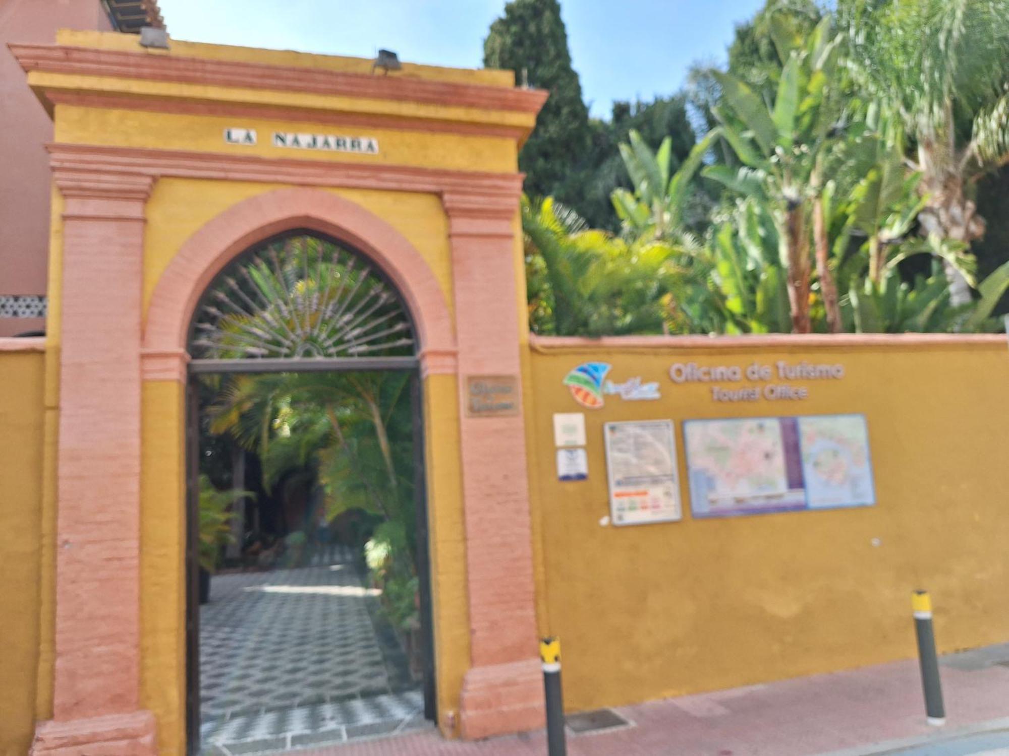 Апартаменты Rosalia Playa San Cristobal Wifi Netflix Альмуньекар Экстерьер фото